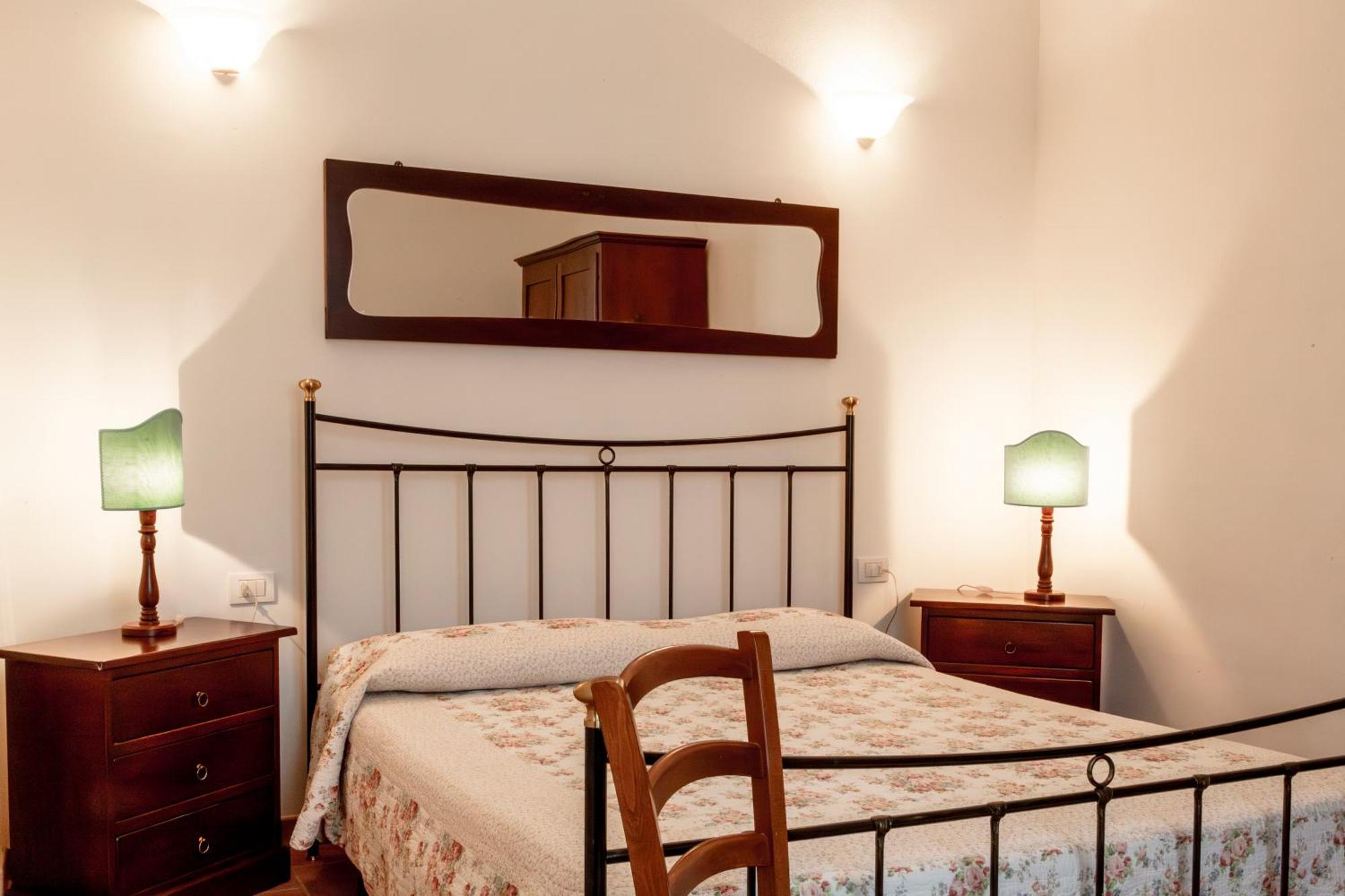 Casavacanze Vesta Isola d'Arbia Oda fotoğraf