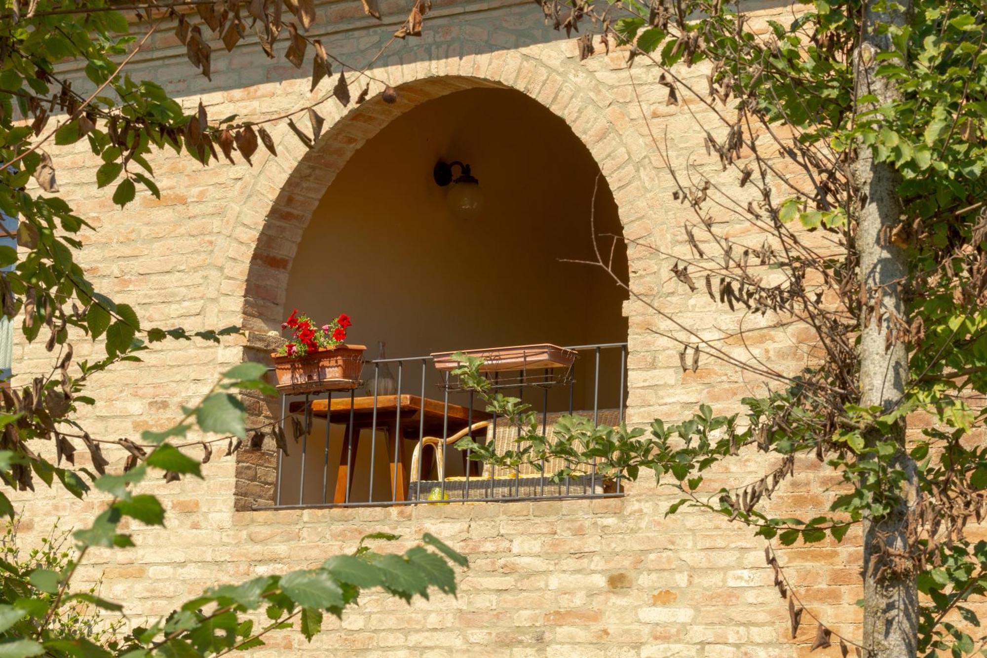 Casavacanze Vesta Isola d'Arbia Dış mekan fotoğraf